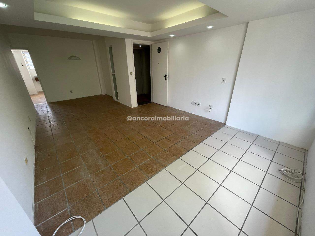 Apartamento para aluguel no Graças: