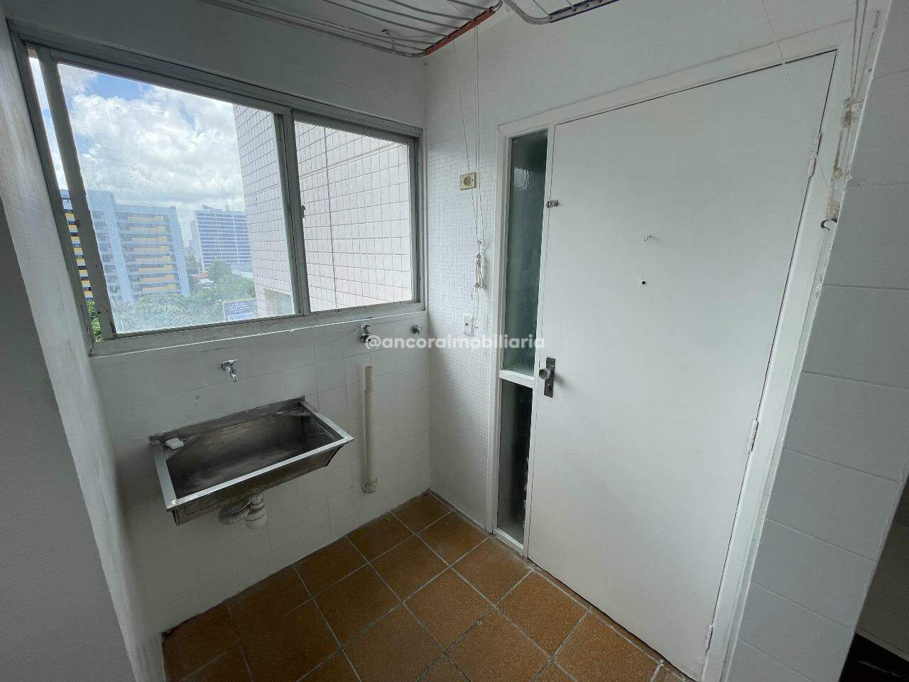 Apartamento para aluguel no Graças: