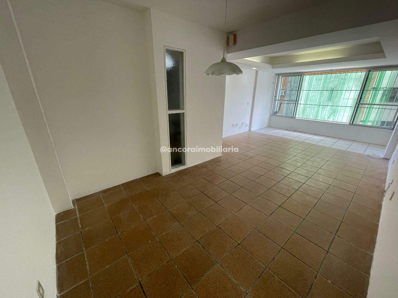 Apartamento para aluguel no Graças: