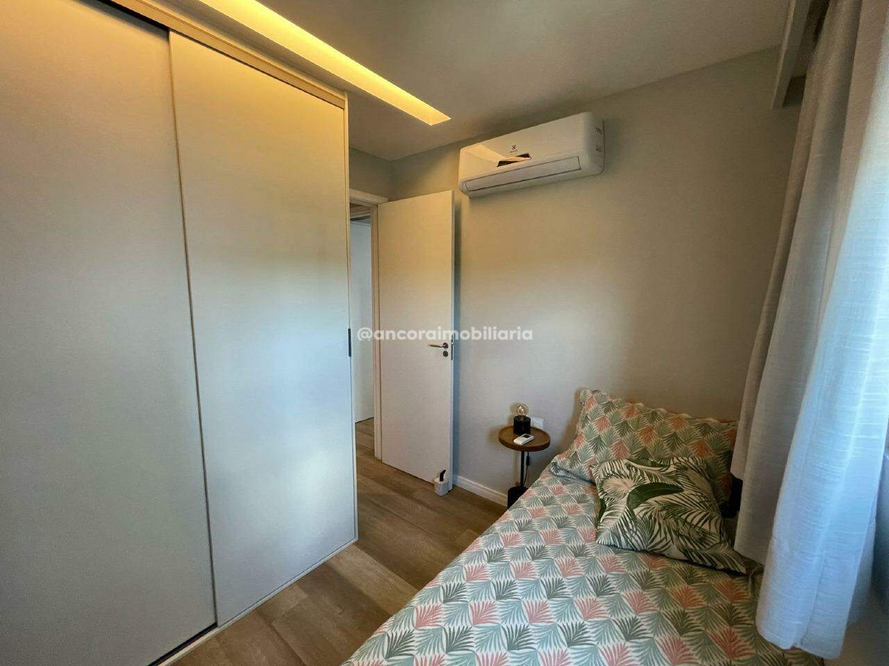 Apartamento à venda no Caxangá: