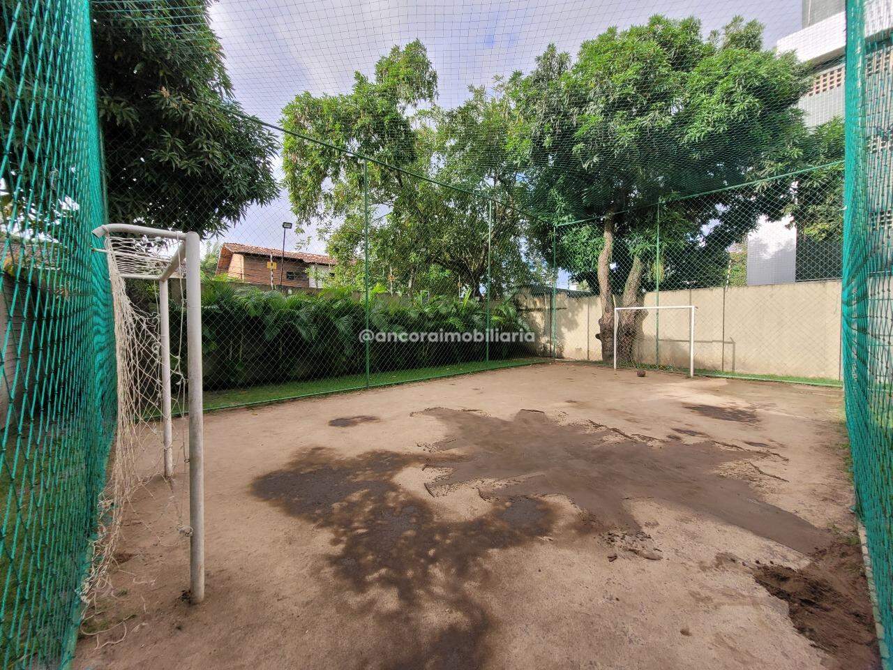 Apartamento à venda no Caxangá: