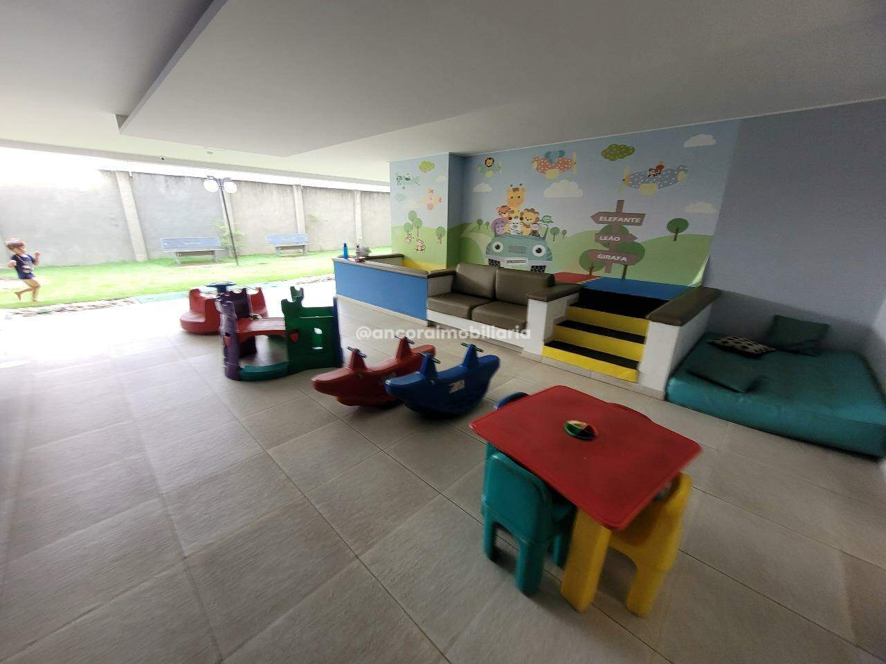 Apartamento à venda no Caxangá: