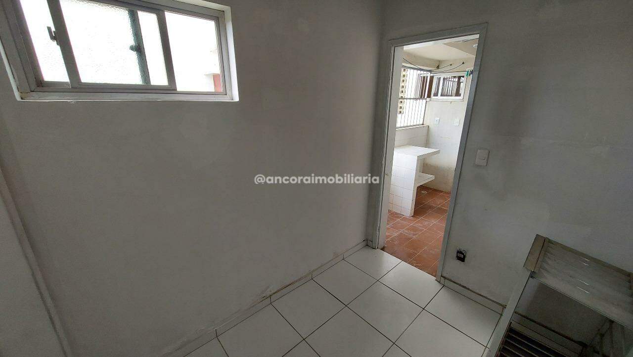Apartamento para aluguel no Encruzilhada: