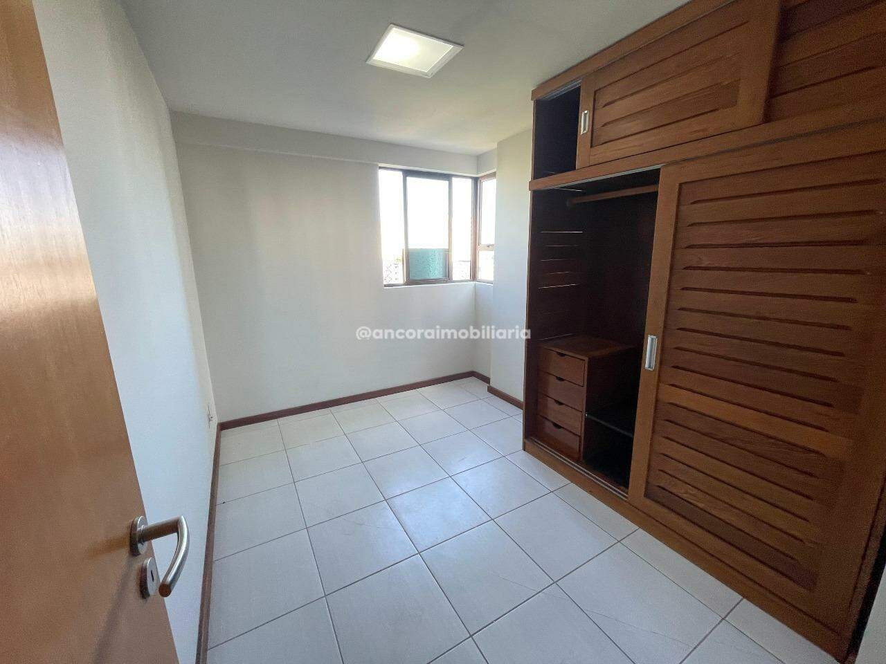 Apartamento para aluguel no Madalena: 