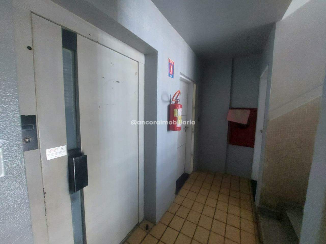 Apartamento à venda no Ilha do Retiro: