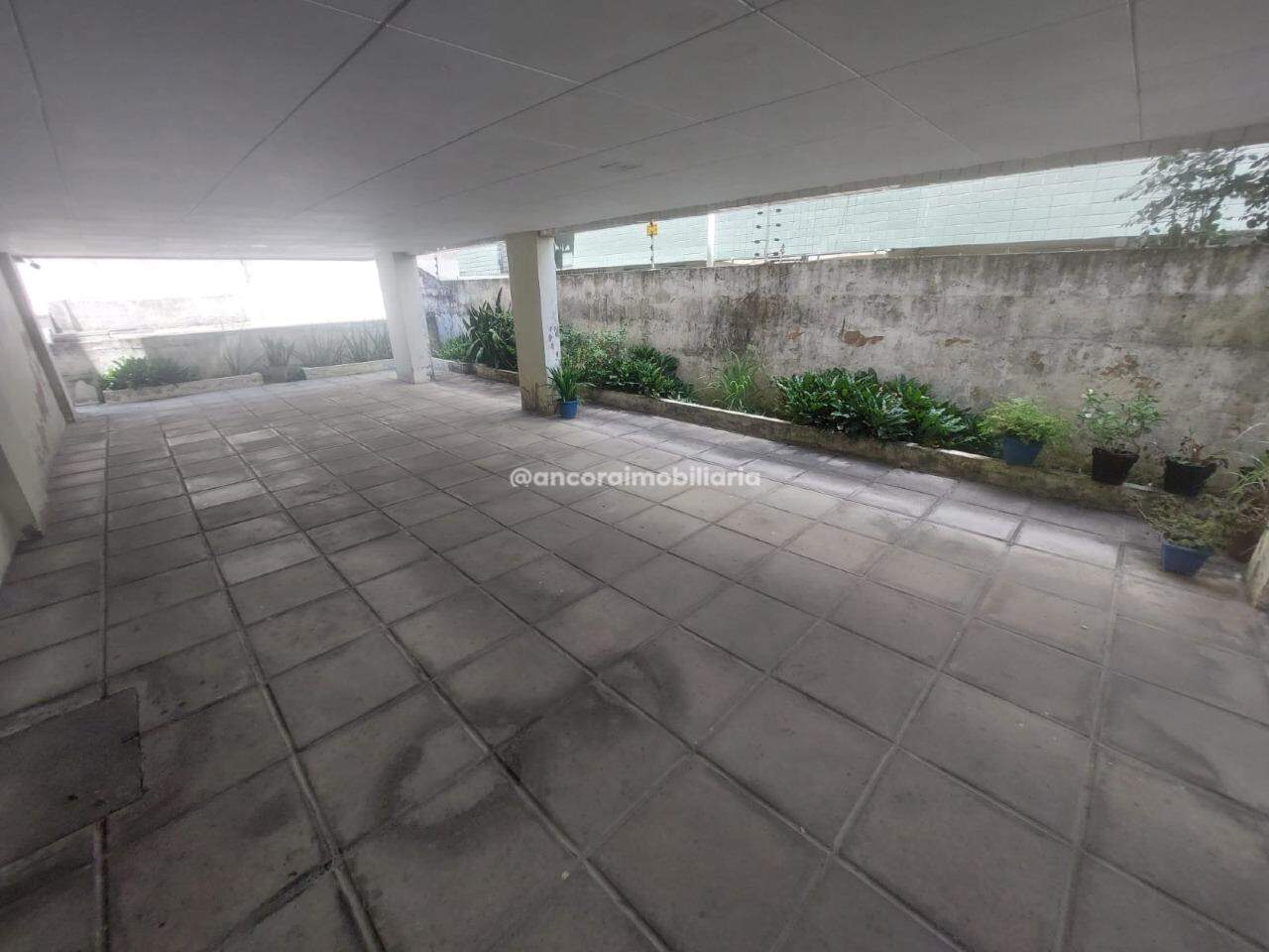 Apartamento à venda no Ilha do Retiro: