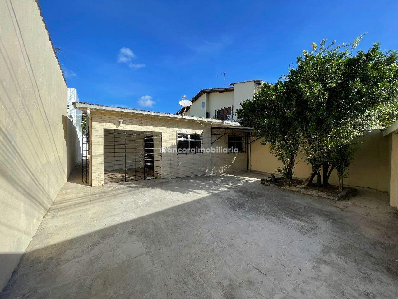 Casa para aluguel no Engenho do Meio: 