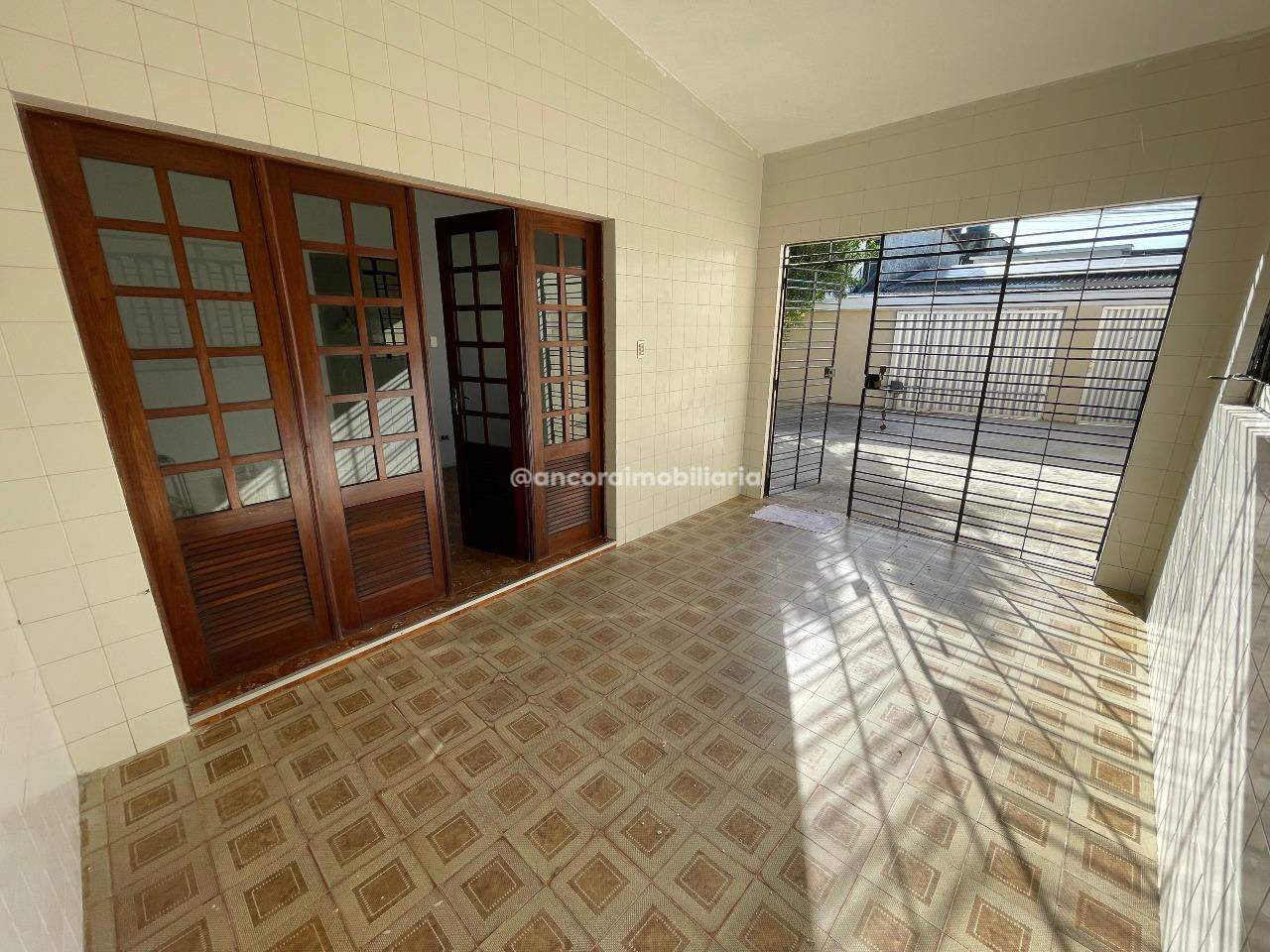 Casa para aluguel no Engenho do Meio: 