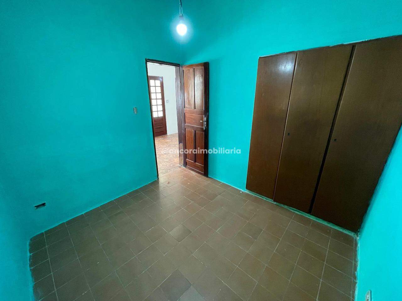 Casa para aluguel no Engenho do Meio: 