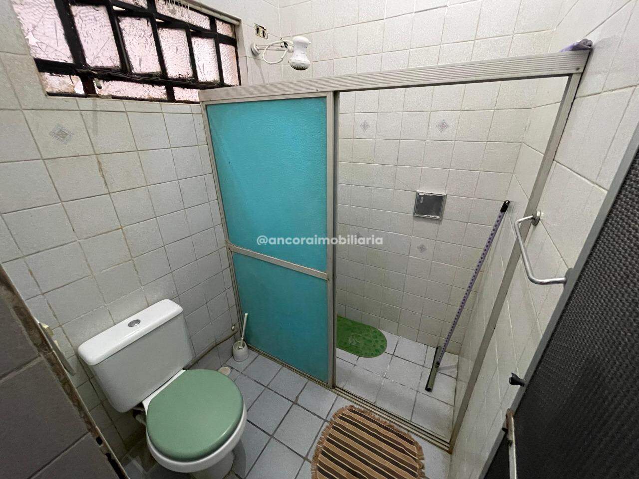 Casa para aluguel no Engenho do Meio: 