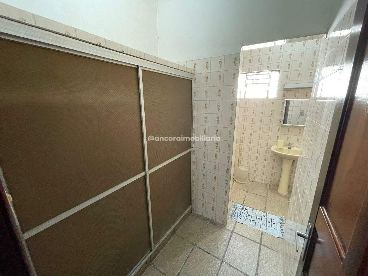 Casa para aluguel no Engenho do Meio: 