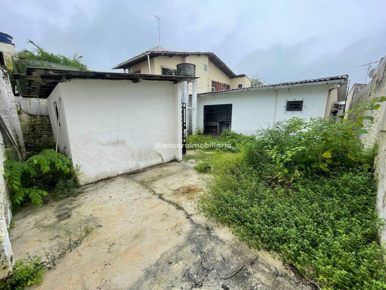 Casa para aluguel no Engenho do Meio: 