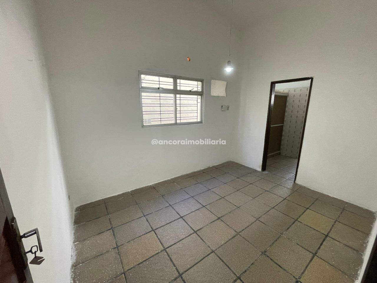 Casa para aluguel no Engenho do Meio: 