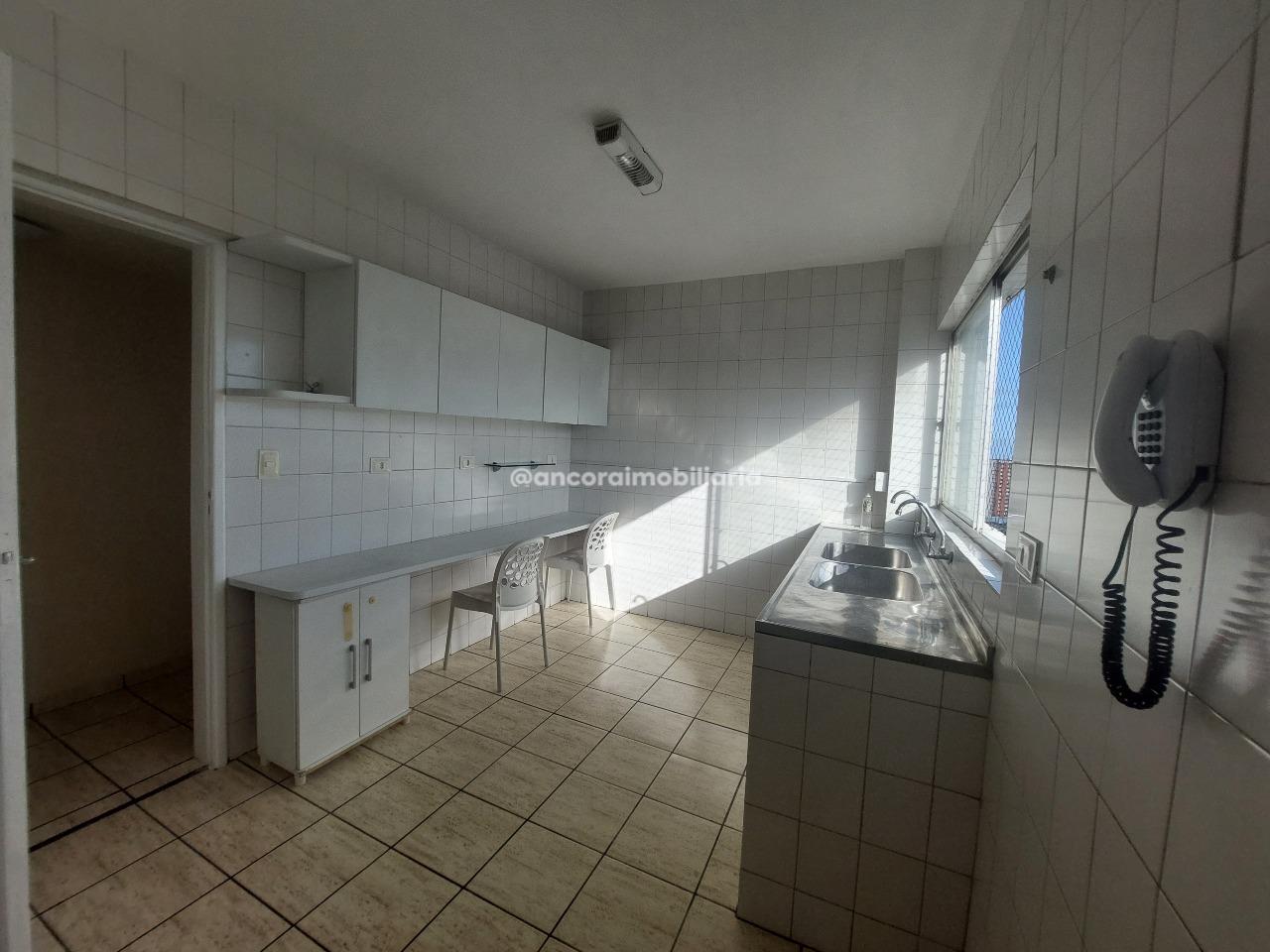 Apartamento à venda no Graças: 
