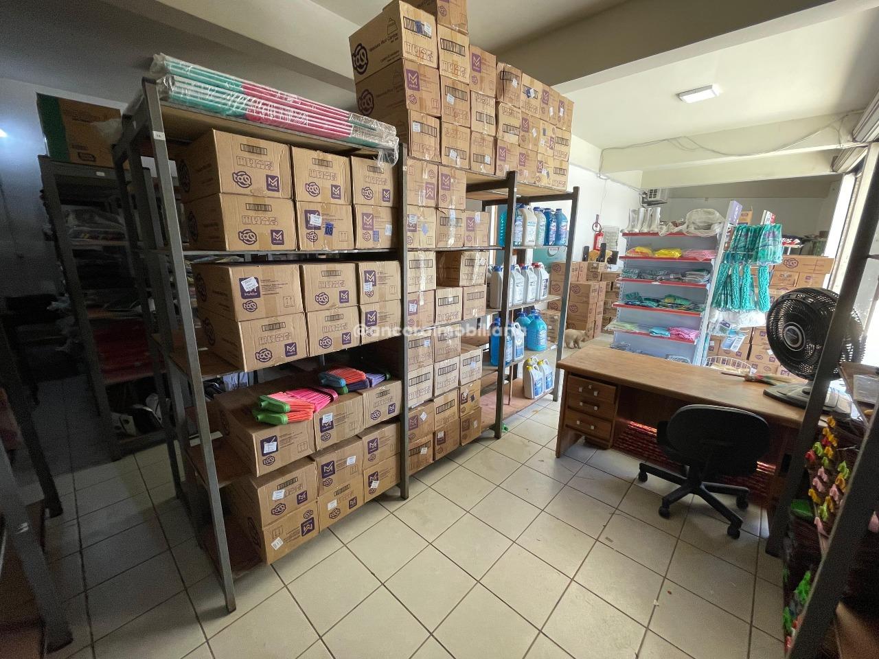 Casa Comercial para aluguel no Afogados: 