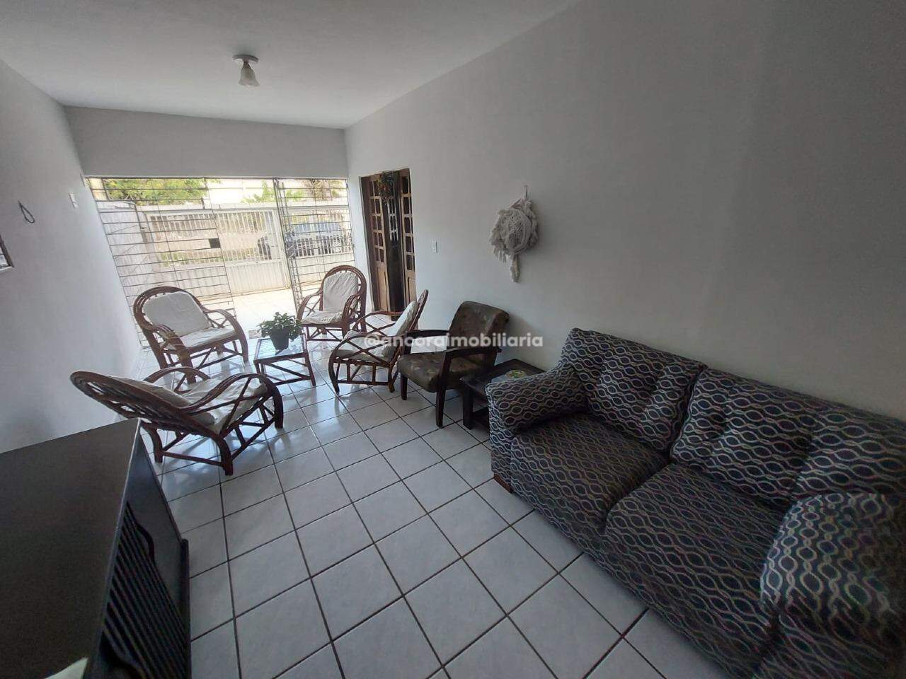 Casa à venda no Torrões: