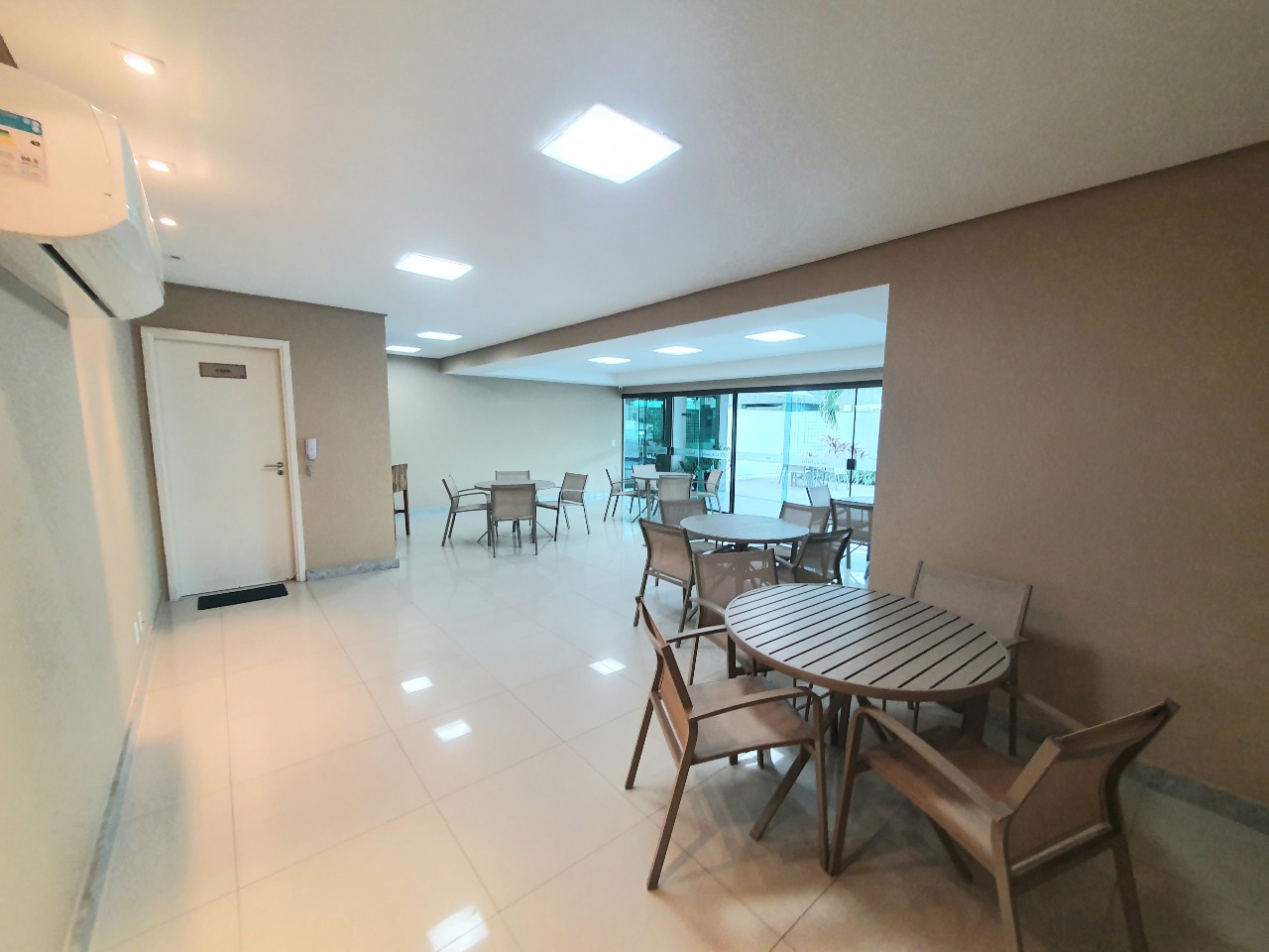 Apartamento à venda no Madalena: 