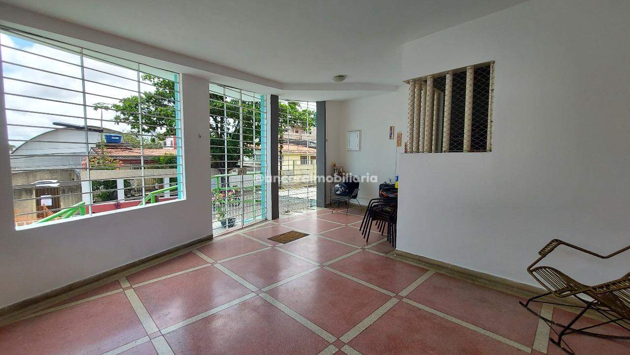 Casa à venda no Fundão: 