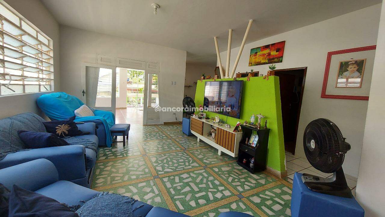 Casa à venda no Fundão: