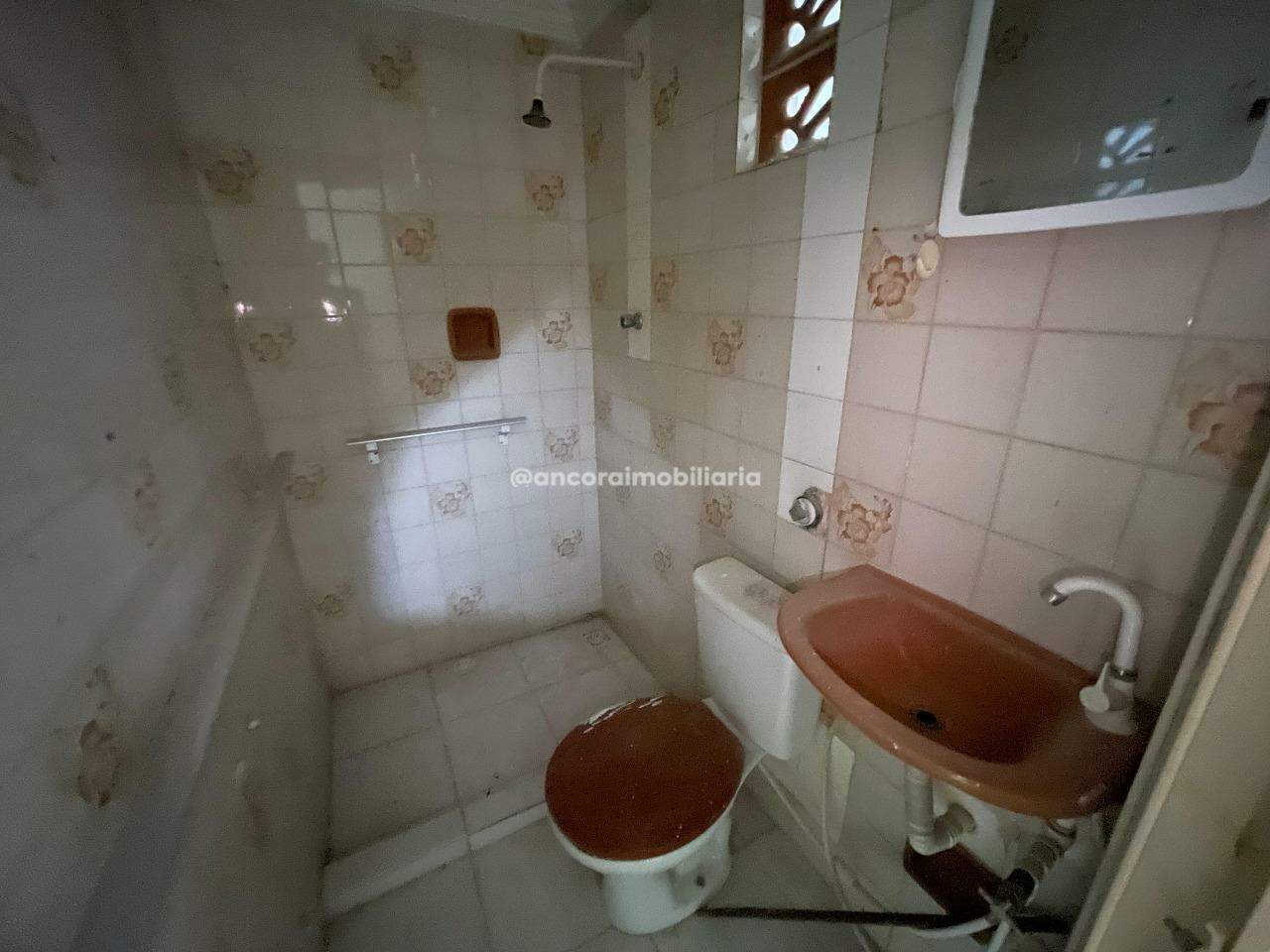 Casa para aluguel no Pina: 