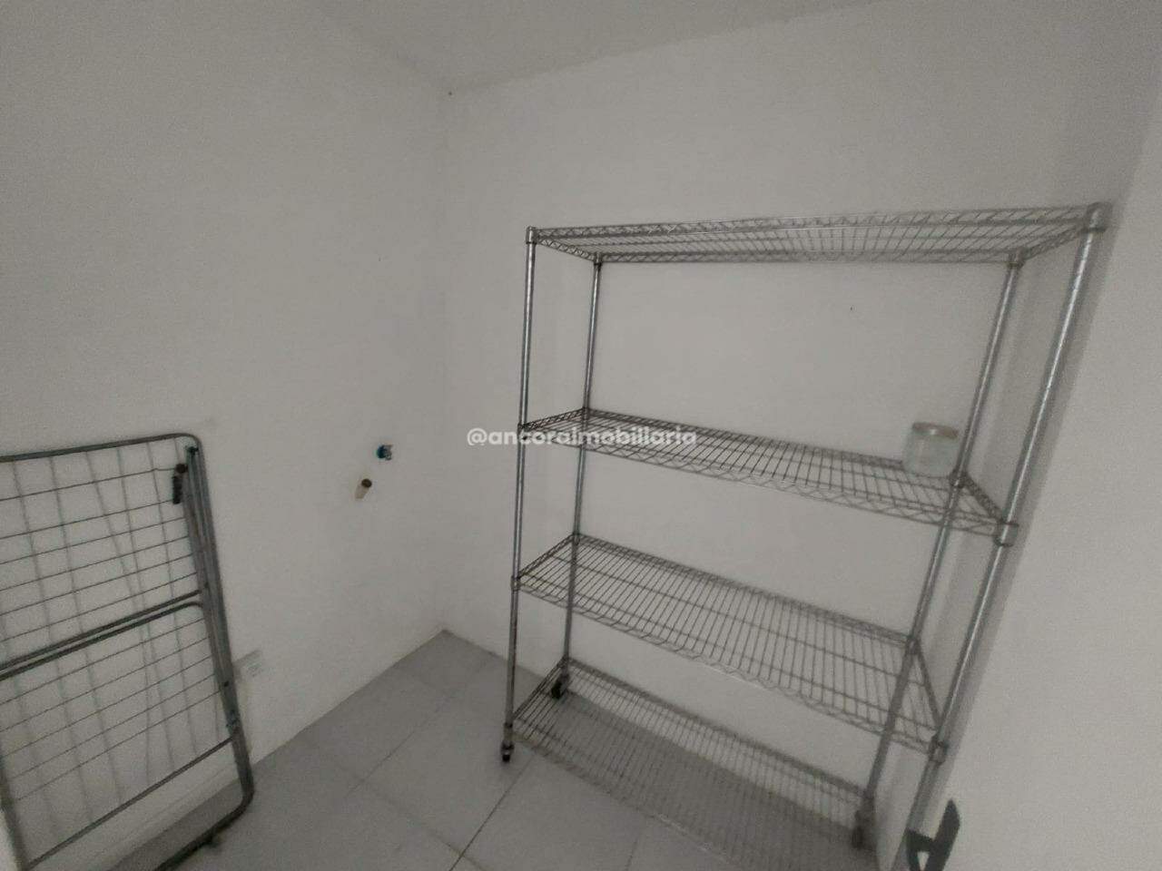 Apartamento à venda no Encruzilhada: 