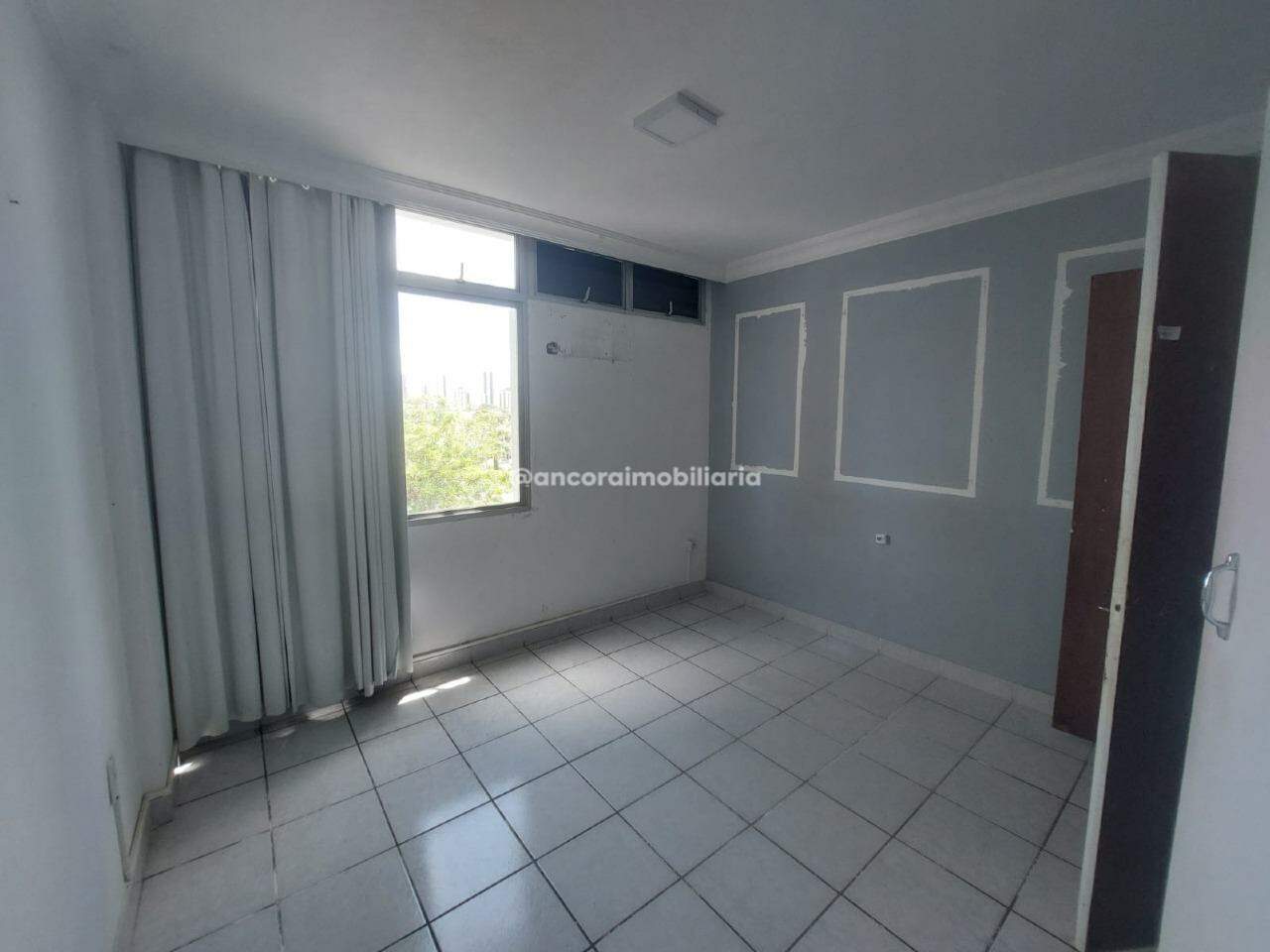 Apartamento à venda no Encruzilhada: 