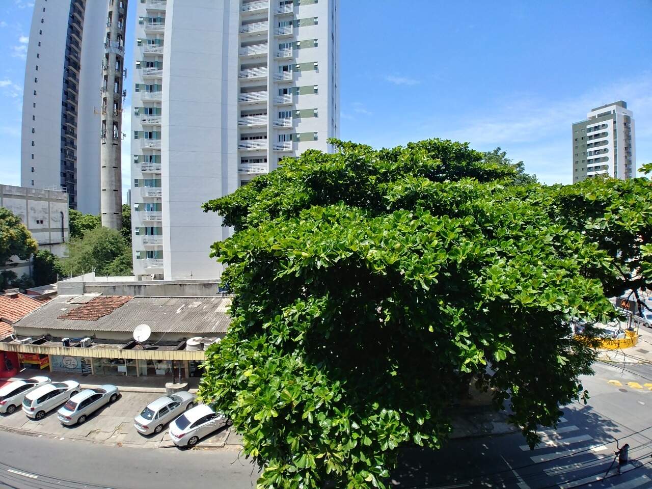 Apartamento à venda no Encruzilhada: 