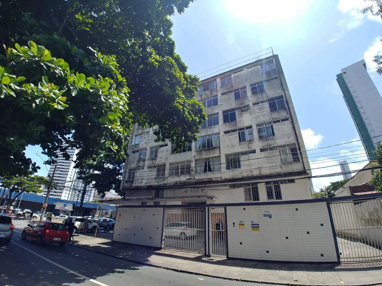 Apartamento à venda no Encruzilhada: 