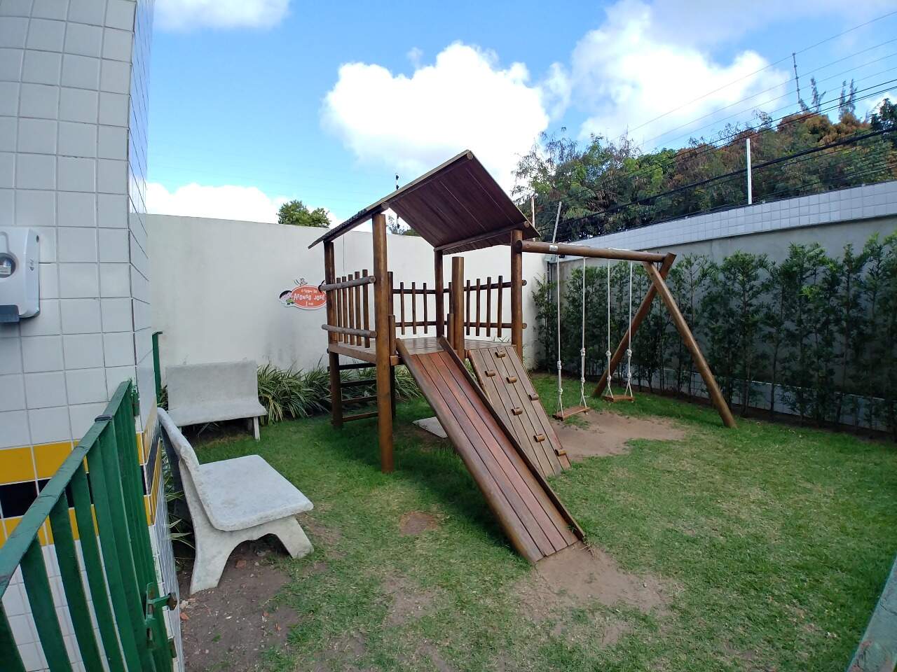 Apartamento à venda no Engenho do Meio:
