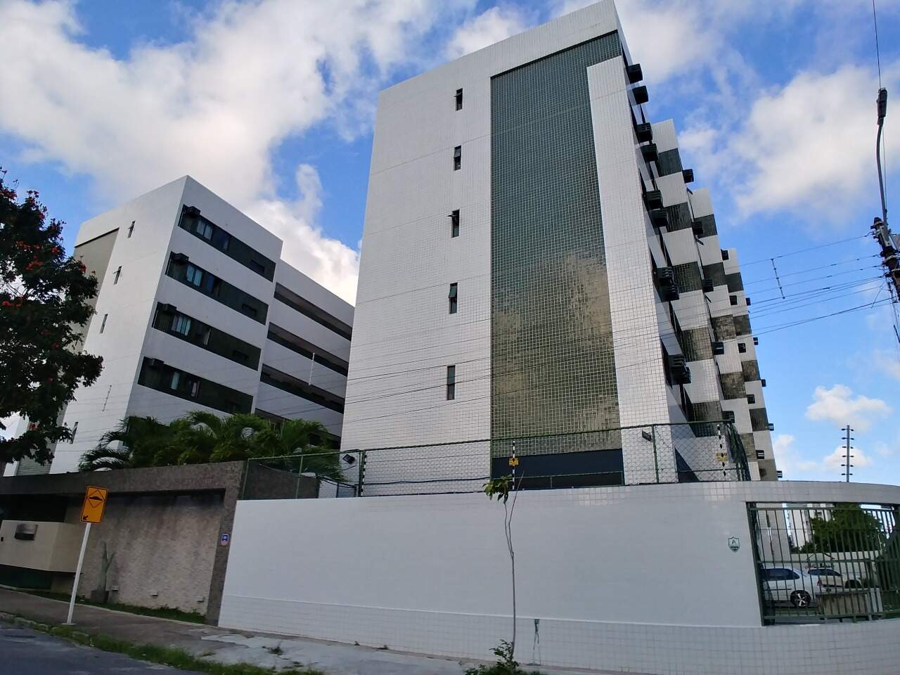 Apartamento à venda no Engenho do Meio: