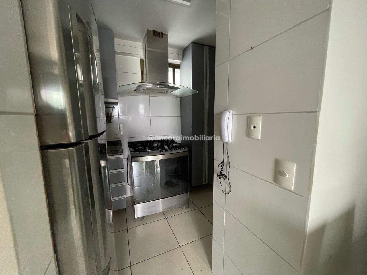 Apartamento à venda no Engenho do Meio: