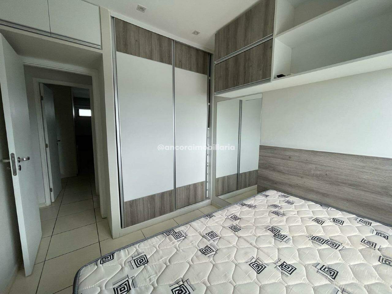 Apartamento à venda no Engenho do Meio: