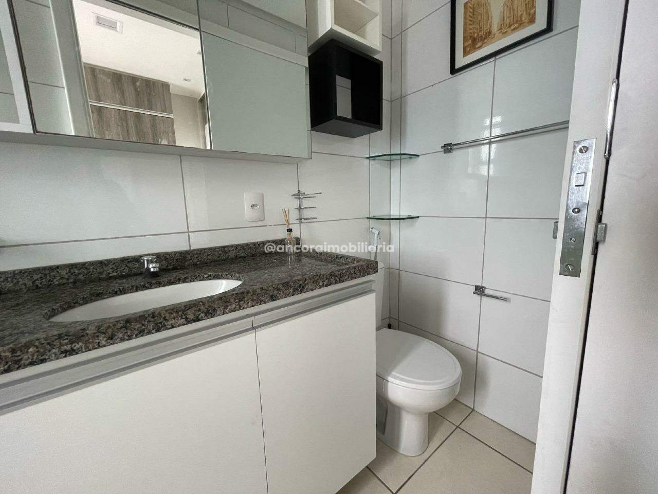 Apartamento à venda no Engenho do Meio:
