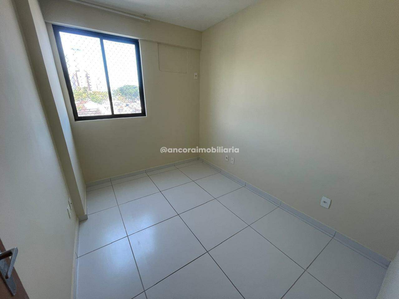 Apartamento para aluguel no Bairro Novo: 
