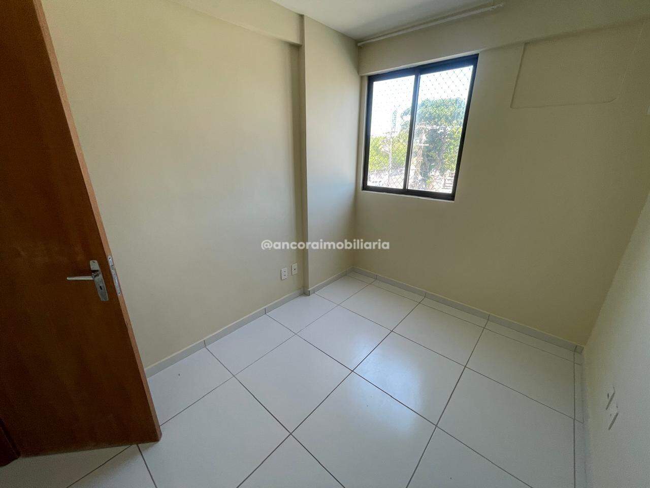 Apartamento para aluguel no Bairro Novo: 