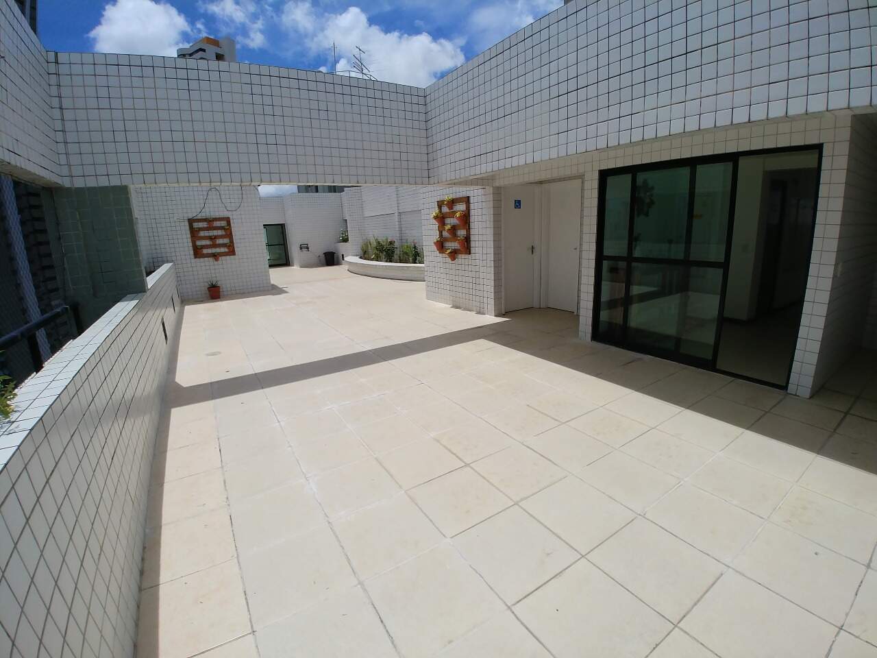 Apartamento à venda no Monteiro: 