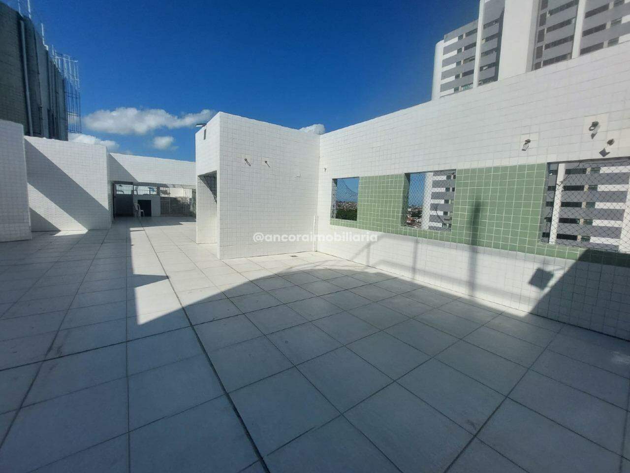 Apartamento à venda no Monteiro: 
