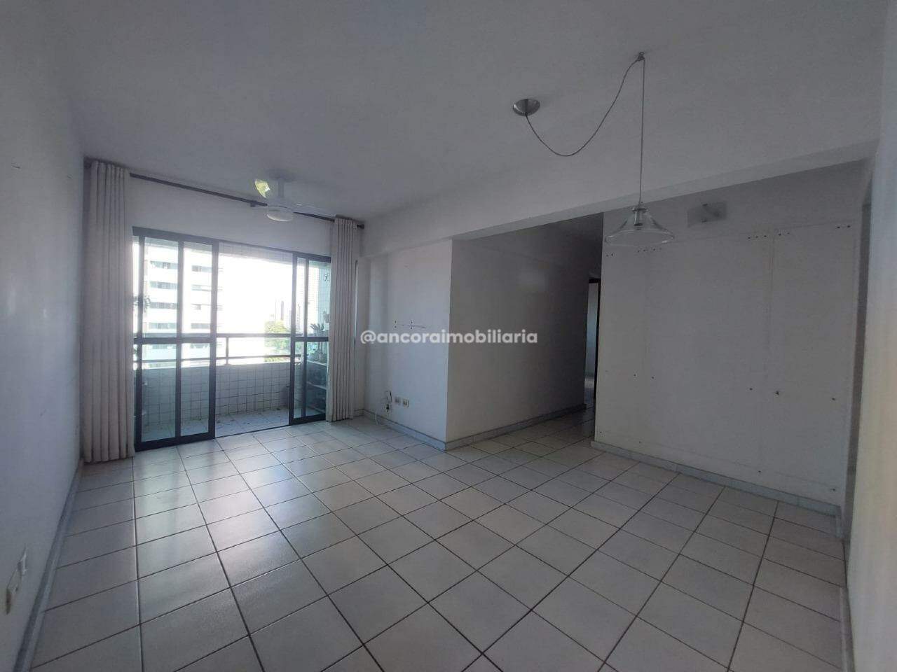 Apartamento à venda no Monteiro: 