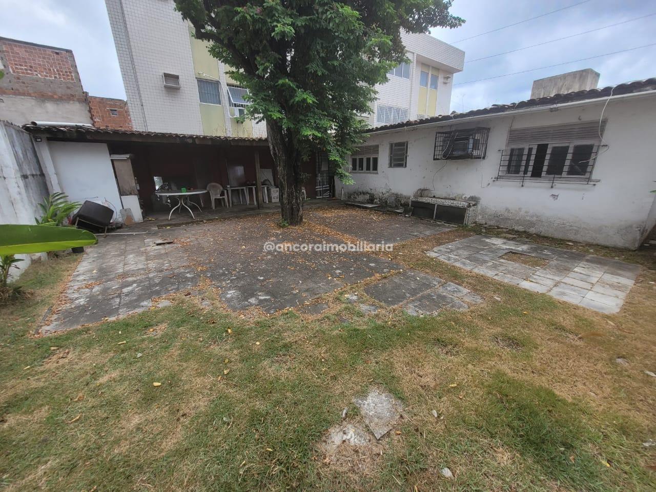 Casa Comercial para aluguel no Bongi: 