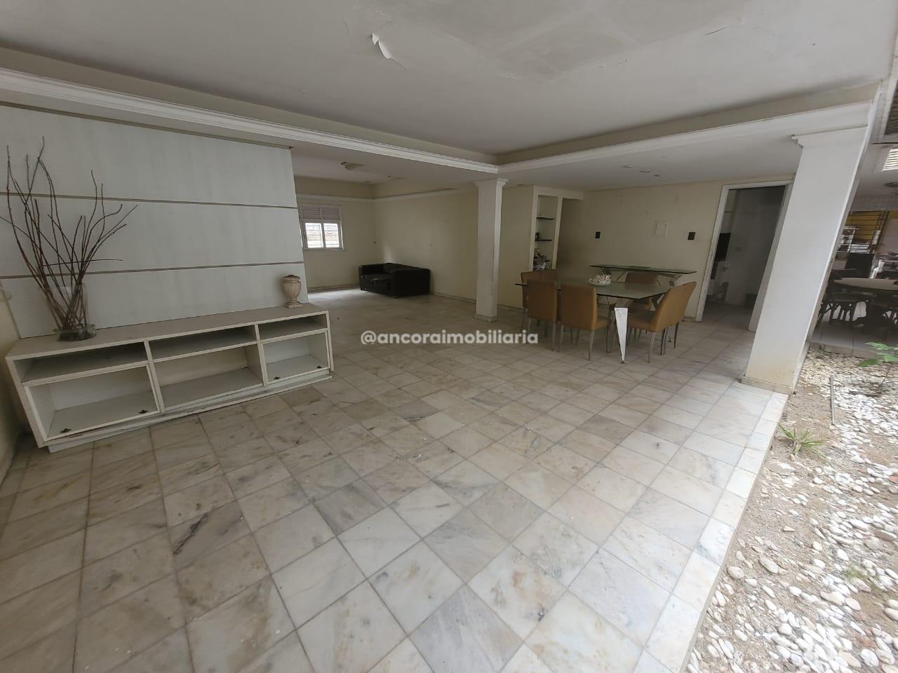 Casa Comercial para aluguel no Bongi: 