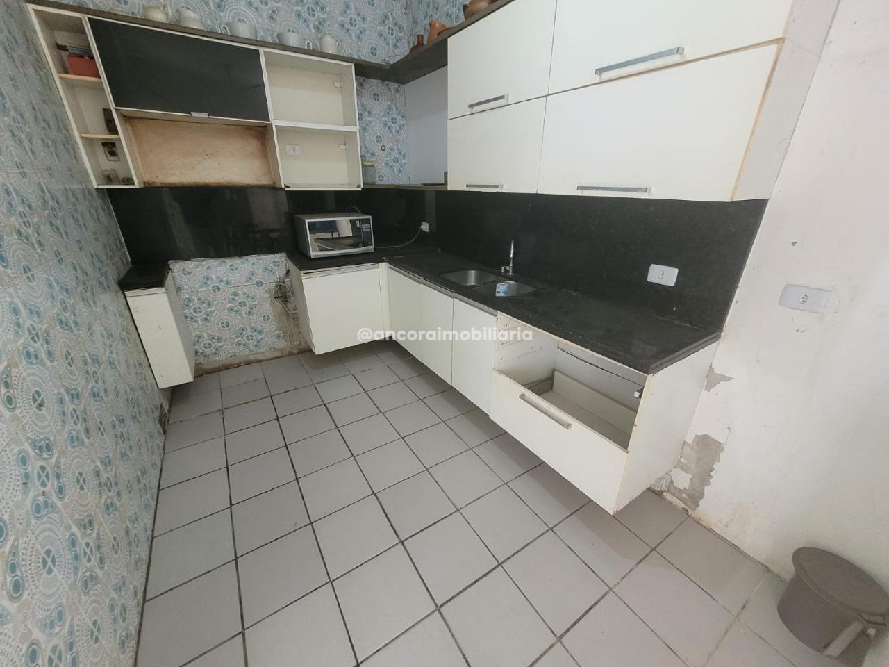 Casa Comercial para aluguel no Bongi: 