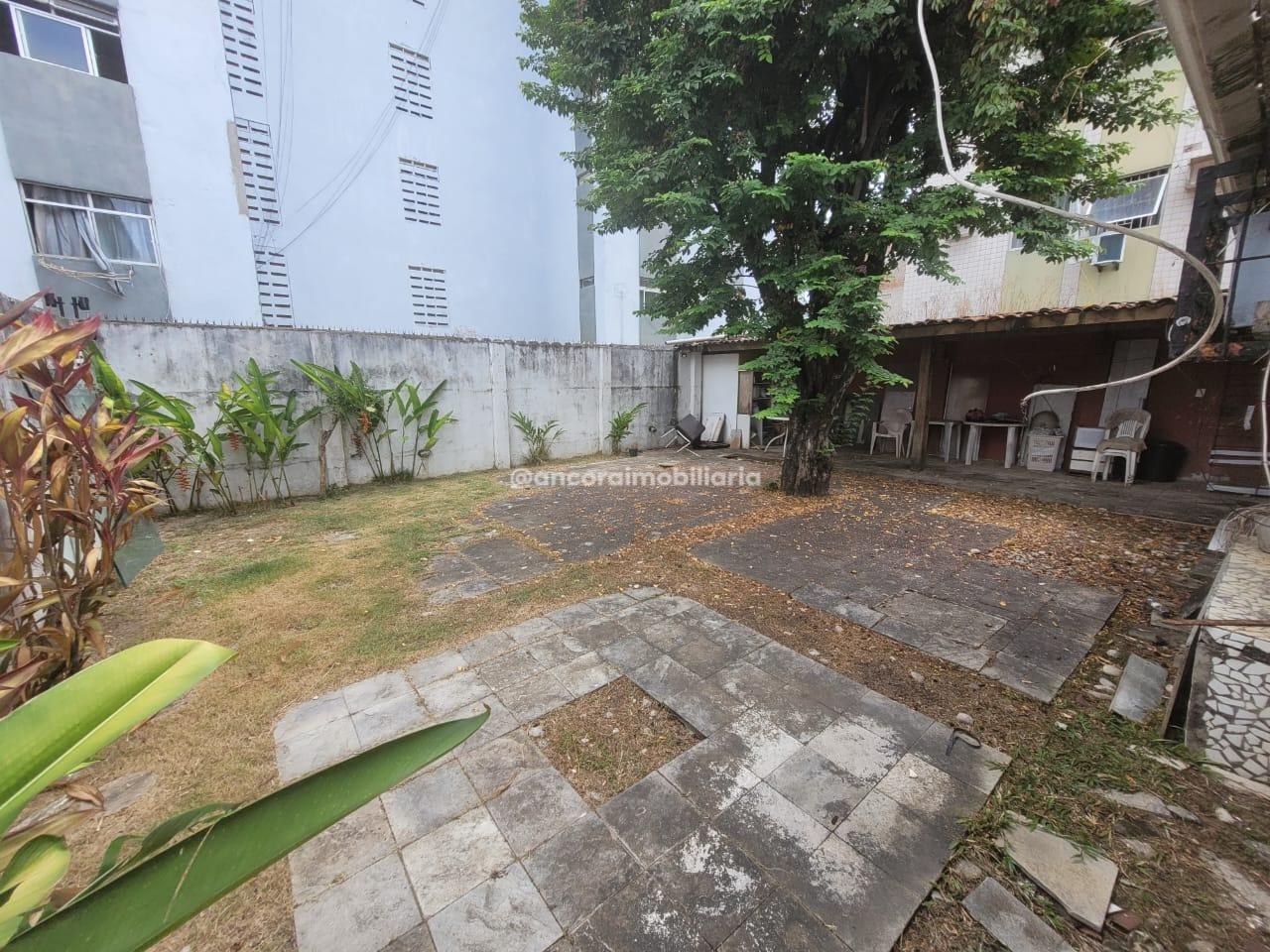 Casa Comercial para aluguel no Bongi: 