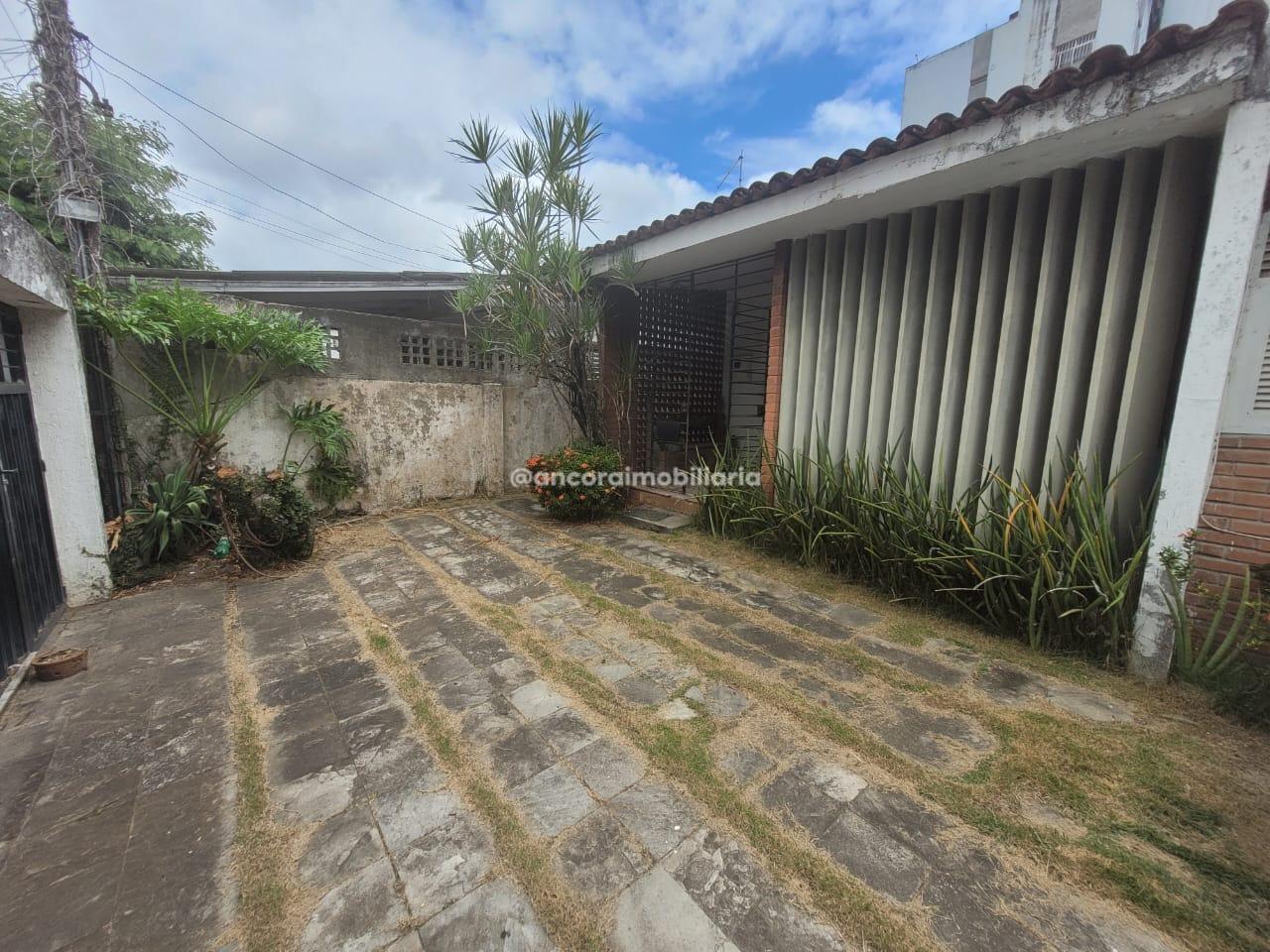 Casa Comercial para aluguel no Bongi: 