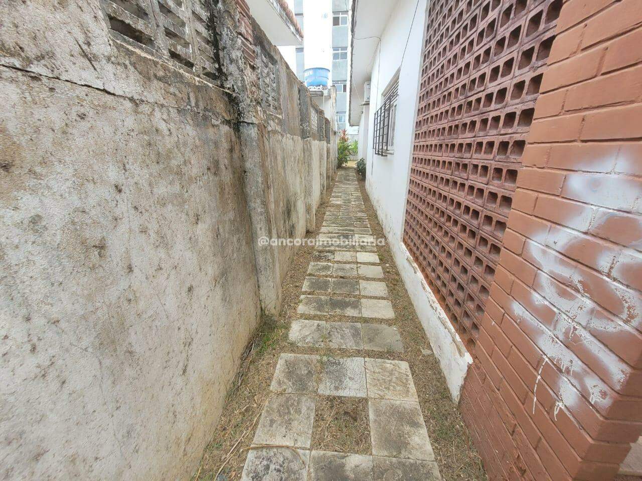 Casa para aluguel no Bongi: 