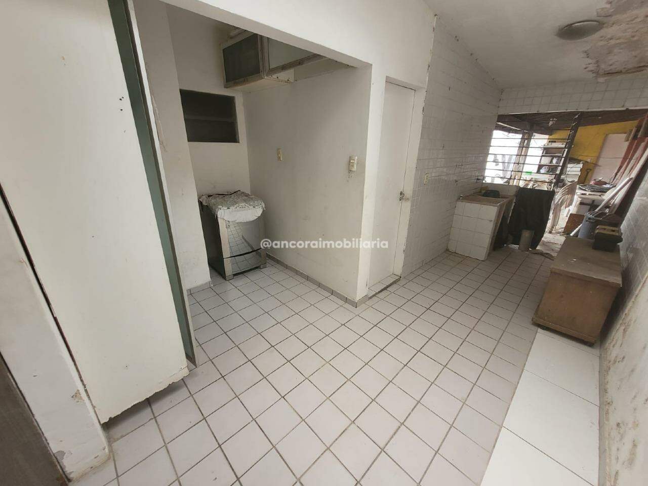 Casa para aluguel no Bongi: 