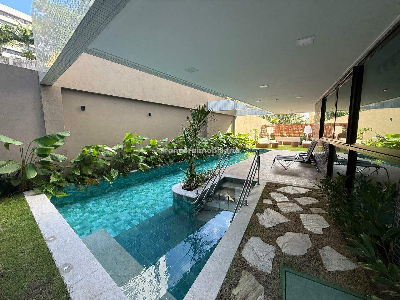 Apartamento para aluguel no Casa Forte: