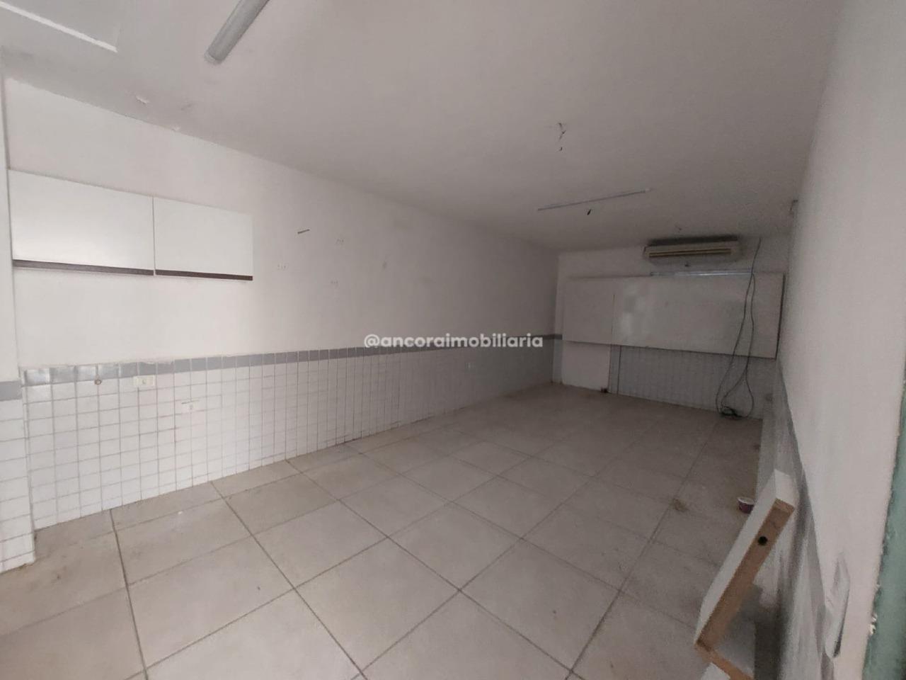 Casa Comercial para aluguel no Soledade: 