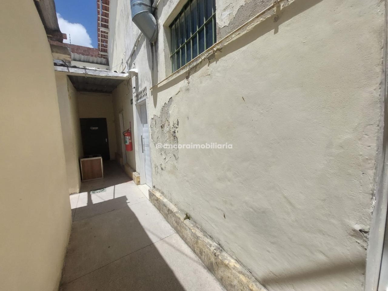 Casa Comercial para aluguel no Soledade: 