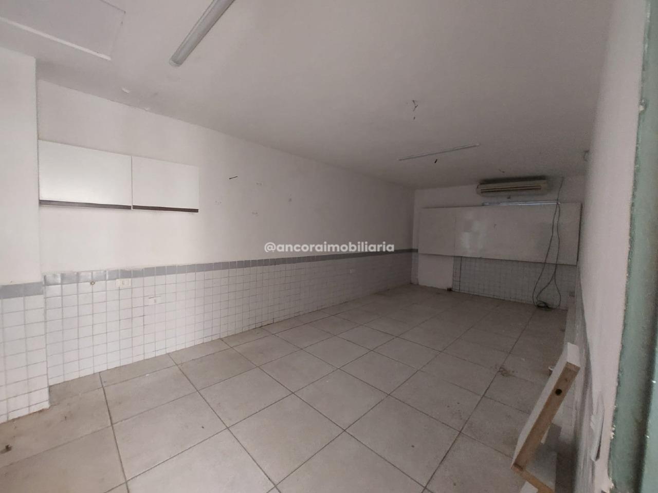 Casa Comercial para aluguel no Soledade: 