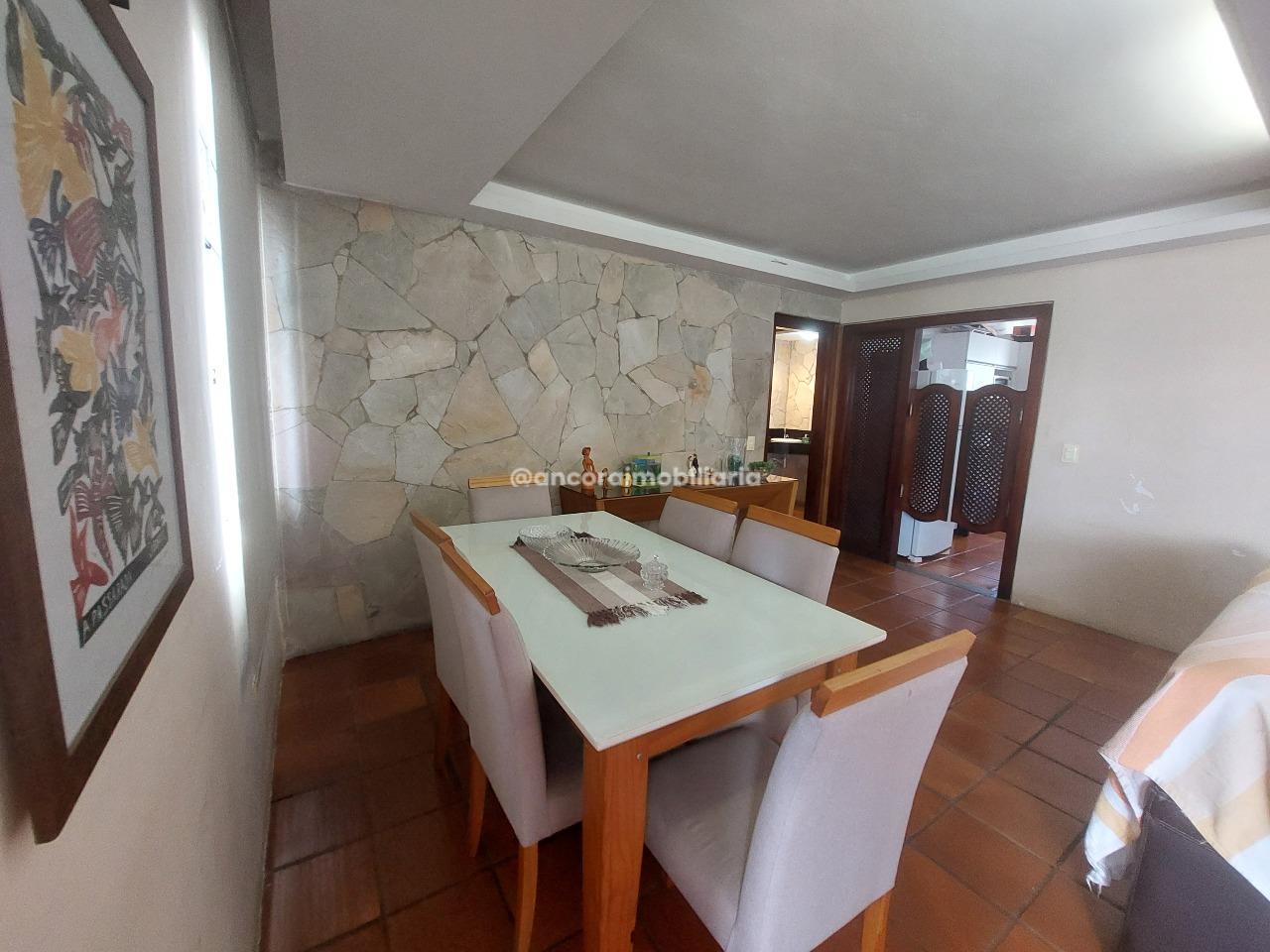 Apartamento à venda no Espinheiro: 